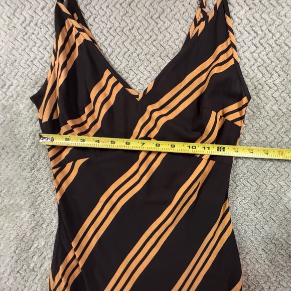 ASOS Black and Gold Striped Maxi Dress - Picture 5 of 5